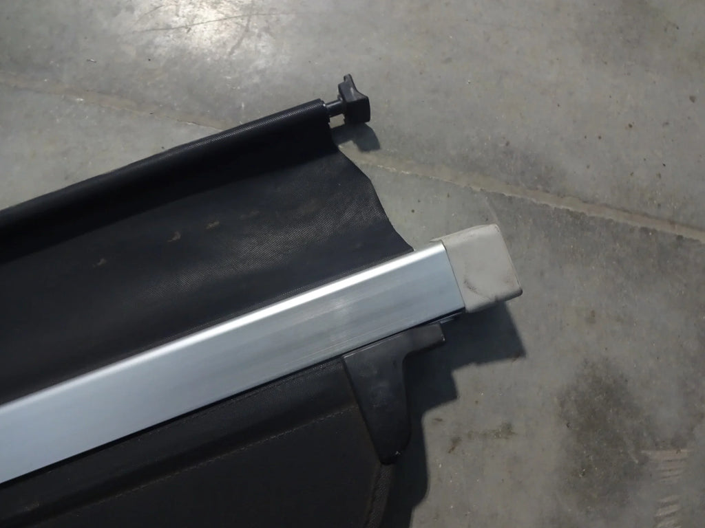 Pre-Owned 2012 Subaru Forester Rear Grey Retractable Cargo shield OEM (Good)