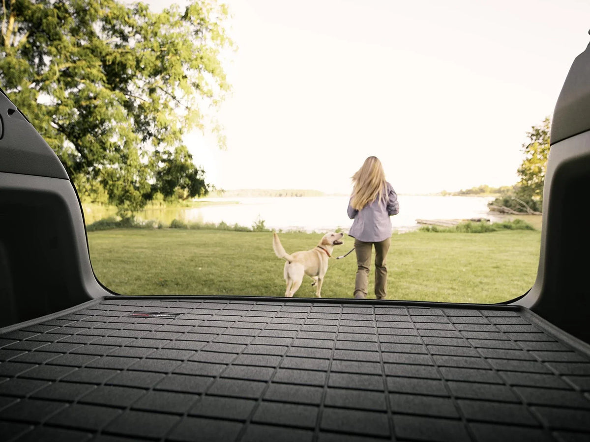 WeatherTech Cargo Trunk Liner with Bumper Protector suitable with 2010-2014 Subaru Outback - Behind 2nd Row Seating With Bumper Protector, Grey