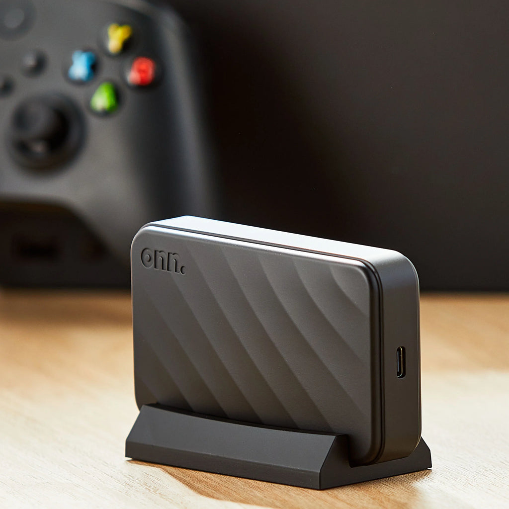 Gaming Portable SSD 1TB matching with Xbox One and Xbox Series X|S. onn